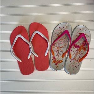 2 pairs flip flops Ladies Sz 8 New Coral & White, White Pink & Orange used